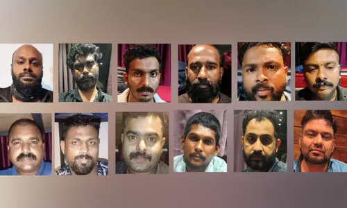 പന്ത്രണ്ടംഗ ക്വട്ടേഷൻ കവർച്ച സംഘത്തെ പിടികൂടി