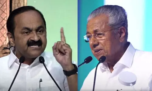 കാന്തപുരത്തിന്റെ കേരളയാത്രയിൽ മാറാട് കലാപം ഓർമിപ്പിച്ച് മുഖ്യമന്ത്രി; കാറിൽ ആളെ കയറ്റുന്നത് സൂക്ഷിച്ച് വേണമെന്ന് സതീശൻ, ഒരു വേദിയിൽ ഏറ്റുമുട്ടി മുഖ്യമന്ത്രിയും പ്രതിപക്ഷ നേതാവും