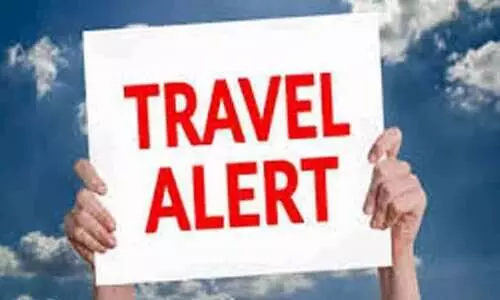 യാ​ത്ര​ക്കാ​ർ ജാ​ഗ്ര​ത പാ​ലി​ക്കു​ക