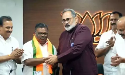 ‘പലതും സഹിച്ചു, ഒടുവിൽ പ്രസ്ഥാനത്തില്‍ വിശ്വാസം നഷ്ടപ്പെട്ടു’; ബി.ജെ.പി അംഗത്വം സ്വീകരിച്ച് എസ്. രാജേന്ദ്രൻ