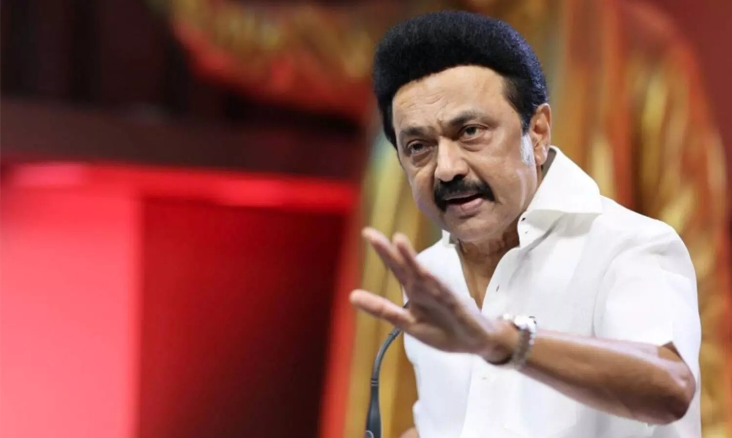 ഹിന്ദിയെ ഒഴിവാക്കി ഏഴു ഭാഷകള്‍ക്ക്   തമിഴ്‌നാട് സര്‍ക്കാറിന്റെ സാഹിത്യ പുരസ്കാരം; കേന്ദ്രത്തിനെതിരെ തുറന്ന പോരിന് സ്റ്റാലിന്‍