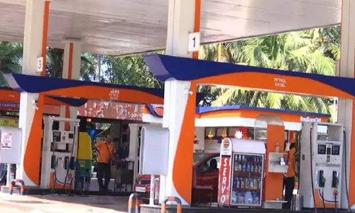 ജയിൽ പെട്രോൾ പമ്പ് അടച്ചിടണം; അടിയന്തര പ്രമേയം പാസാക്കി കണ്ണൂർ കോർപറേഷൻ ജയിൽ പെട്രോൾ പമ്പ് അടച്ചിടണം; അടിയന്തര പ്രമേയം പാസാക്കി കണ്ണൂർ കോർപറേഷൻ