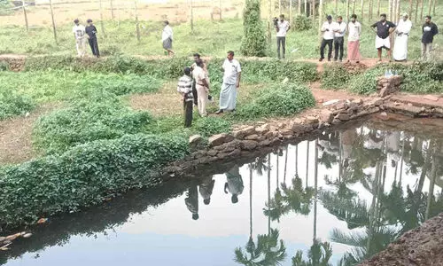 ക​ണ്ണീ​ർ കു​ളം....