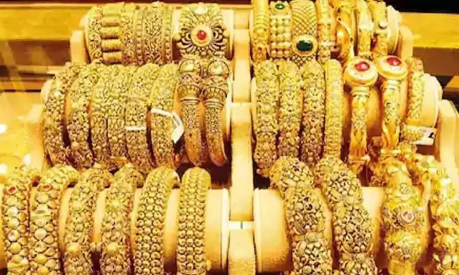 രാവി​ലെ കുറഞ്ഞ സ്വർണവില ഉച്ചക്ക് കൂടി; ഇന്നും ചാഞ്ചാട്ടം