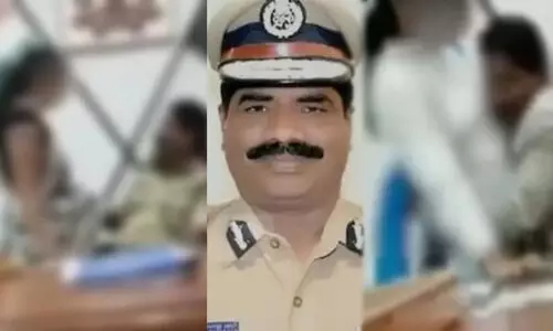 ഒളിക്യാമറയിലൂടെ ഓഫീസിലെ അശ്ലീല ദൃശ്യങ്ങൾ പുറത്തുവന്നു, കർണാടക ഡി.ജി.പിക്ക് സസ്പെൻഷൻ