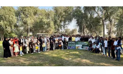 ‘ബോ​ൻ​ഡ്​​സ്​ ഓ​ഫ്​ ബ്ലി​സ്​’ കു​ടും​ബ സം​ഗ​മം