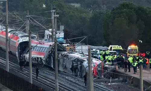 സ്പെ​യി​നി​ലെ ട്രെ​യി​ൻ അ​പ​ക​ടത്തിൽ മ​ര​ണം 40 ആ​യി
