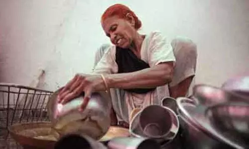 12 വ​ർ​ഷം ജോ​ലി ചെ​യ്തു; ശ​മ്പ​ള​മി​ല്ല