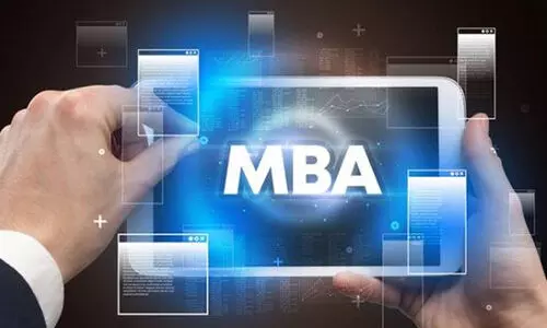 ഭാ​ര​തീ​ദാ​സ​ൻ ഇ​ൻ​സ്റ്റി​റ്റ്യൂ​ട്ട് ഓ​ഫ് മാ​നേ​ജ്മെ​ന്റി​ൽ എം.​ബി.​എ