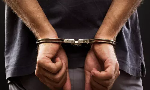 ഭാ​ര്യ​യെ​യും മ​ക​നെ​യും വെ​ട്ടി​കൊല​പ്പെ​ടു​ത്താ​ൻ ശ്ര​മി​ച്ച കേ​സ്; ഭ​ർ​ത്താ​വി​ന് ക​ഠി​ന​ത​ട​വും പി​ഴ​യും