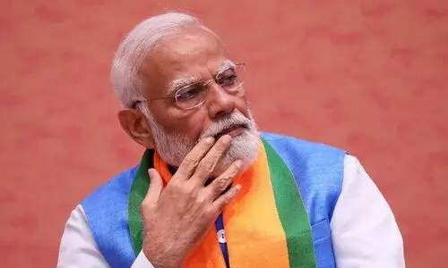 പ്രധാനമന്ത്രിയെ സ്വീകരിക്കാൻ റോഡ് ഷോ പ്രധാനമന്ത്രിയെ സ്വീകരിക്കാൻ റോഡ് ഷോ