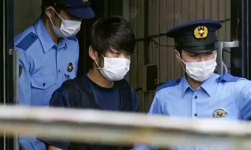 ജാപ്പനീസ് മുൻ പ്രധാനമന്ത്രി ഷിൻസോ ആബെയുടെ ഘാതകന് ജീവപര്യന്തം തടവുശിക്ഷ