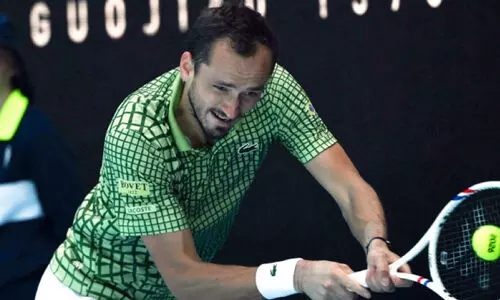 ആ​സ്ട്രേ​ലി​യ​ൻ ഓ​പ​ൺ; അ​ൽ​കാ​ര​സ്, സ​ബ​ല​ങ്ക ഗോ​ഫ് മൂ​ന്നാം റൗ​ണ്ടി​ൽ