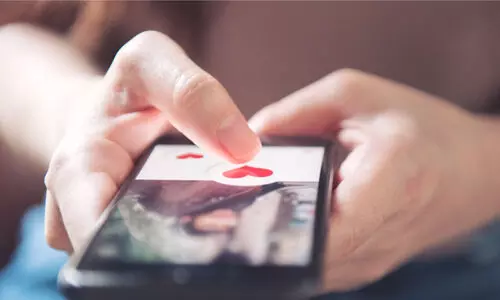 ഡേറ്റിങ് ആപ്പ്; ഉദ്യോഗസ്ഥനെ കുരുക്കി ഒന്നരലക്ഷം തട്ടിയ കേസില്‍ രണ്ടുപേര്‍ പിടിയിൽ