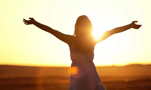 സൂര്യപ്രകാശം ഏറ്റില്ലെങ്കിൽ ഉത്കണ്ഠയുണ്ടാകുമോ? വിദഗ്ധർ പറയുന്നത്... സൂര്യപ്രകാശം ഏറ്റില്ലെങ്കിൽ ഉത്കണ്ഠയുണ്ടാകുമോ? വിദഗ്ധർ പറയുന്നത്...