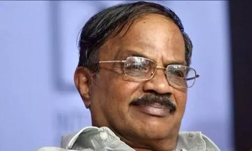 എം.ടിയെക്കുറിച്ച് അർധ സത്യവും അസത്യങ്ങളും, പുസ്തകത്തിനെതിരെ മക്കൾ എം.ടിയെക്കുറിച്ച് അർധ സത്യവും അസത്യങ്ങളും, പുസ്തകത്തിനെതിരെ മക്കൾ