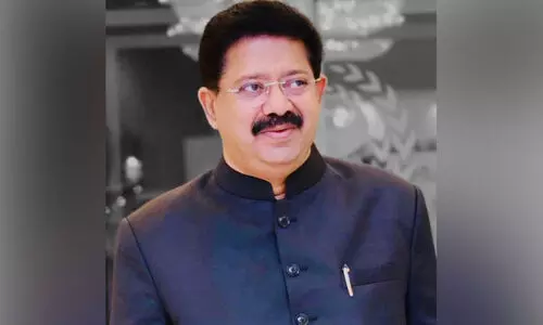 മ​ൻ​സൂ​ർ പ​ള്ളൂ​രി​ന് കാ​ക്ക​നാ​ട​ൻ ക​ഥാ അ​വാ​ർ​ഡ്