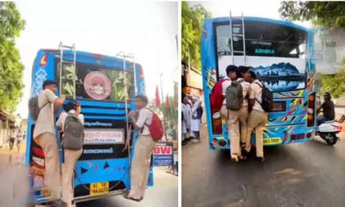 ഓ​ടു​ന്ന ബസിന്റെ പിന്നിലെ കമ്പിയിൽ തൂങ്ങി വിദ്യാർഥികളുടെ റീൽസ് ചിത്രീകരണം