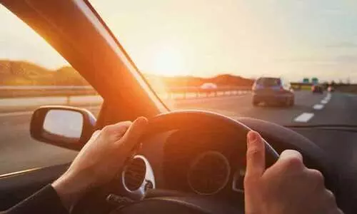 വർഷത്തിൽ അഞ്ച് ചലാൻ കിട്ടിയാൽ ഡ്രൈവിങ് ലൈസൻസ് റദ്ദാക്കും; വാഹന ചട്ടങ്ങൾ കർശനമാക്കി കേന്ദ്രം
