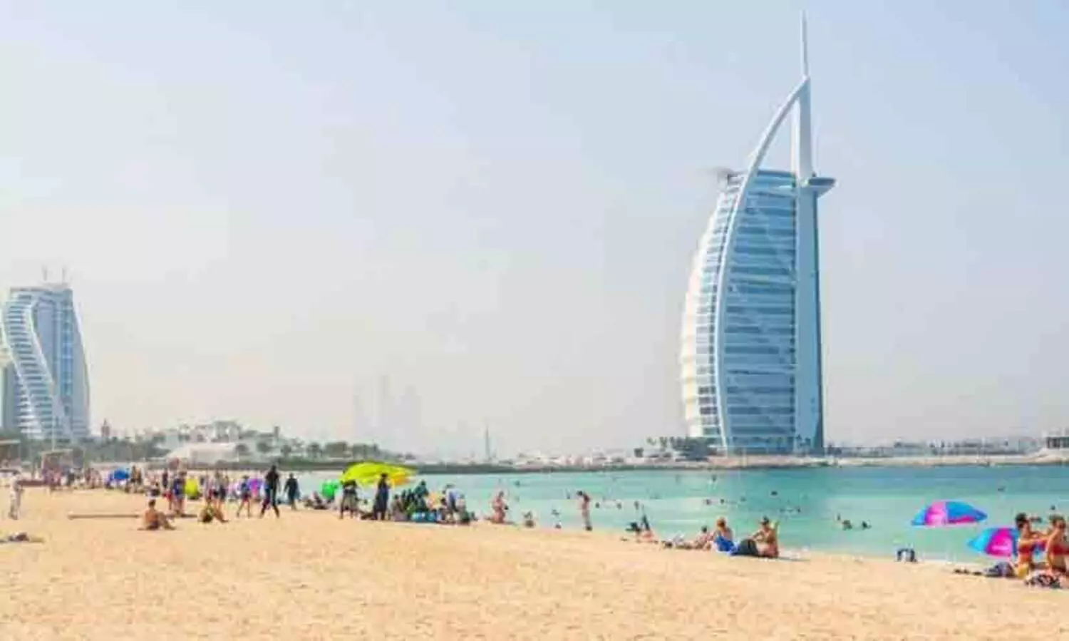 ദുബൈ ബീച്ചുകളിൽ നിരീക്ഷണത്തിന്​ കൂടുതൽ സ്മാർട്ട്​ കാമറകൾ