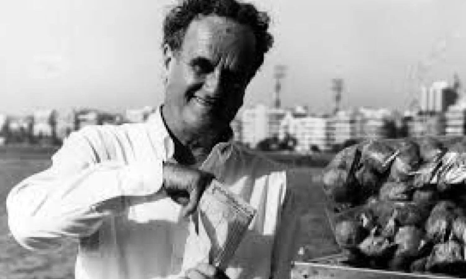 ടുള്ളി: ഇന്ത്യയെ കണ്ട പത്രപ്രവർത്തകൻ