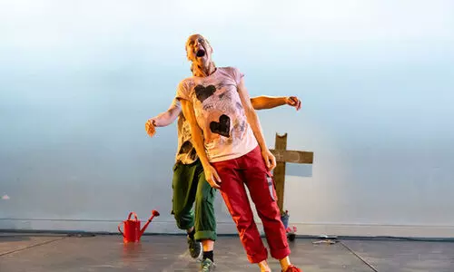 ലോകനാടക ഭൂപടത്തെ നിറപ്പെടുത്തുമ്പോള്..... ലോകനാടക ഭൂപടത്തെ നിറപ്പെടുത്തുമ്പോള്.....