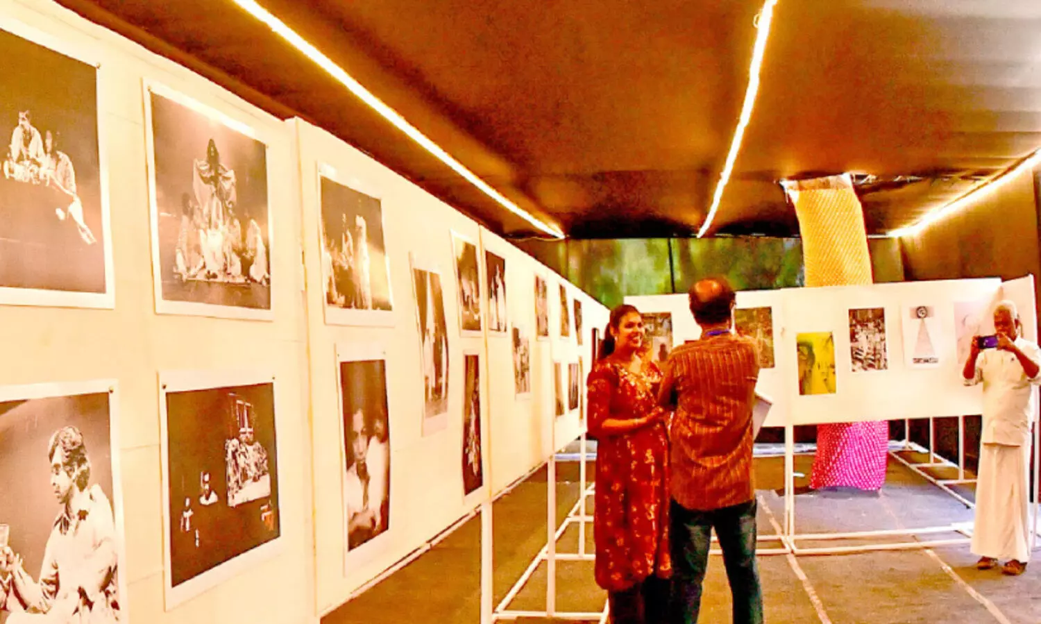 നാടക പരീക്ഷണങ്ങളുടെ മികവോതി ഇറ്റ് ഫോക്ക് പ്രദർശനം