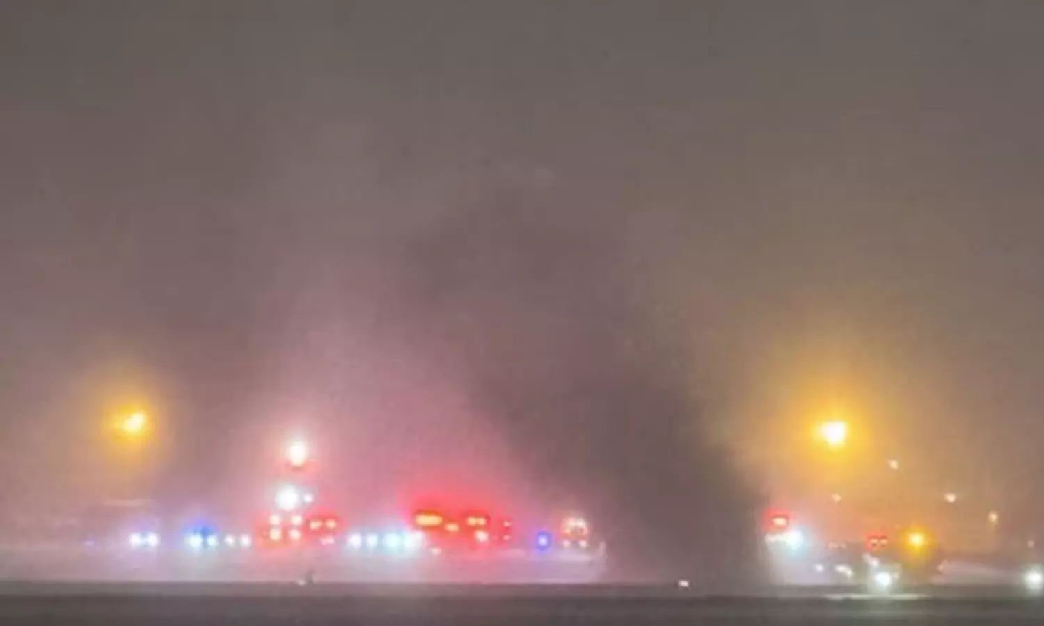 അമേരിക്കയിൽ വിമാനം തകർന്നു; യാത്രക്കാർ എല്ലാം കൊല്ലപ്പെട്ടുവെന്ന് സംശയം