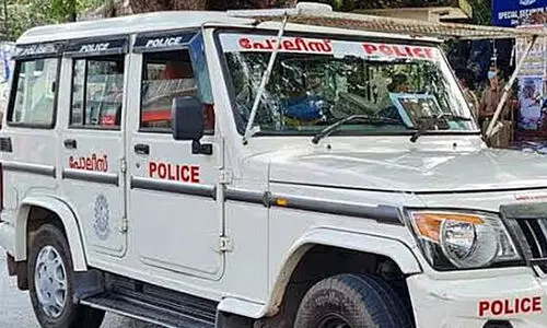 പൊലീസ് ജീപ്പ് ആക്രമിച്ച കേസ്; പൊലീസിനും ജയിൽ സൂപ്രണ്ടിനുമെതിരെ പ്രതിയുടെ കുടുംബം