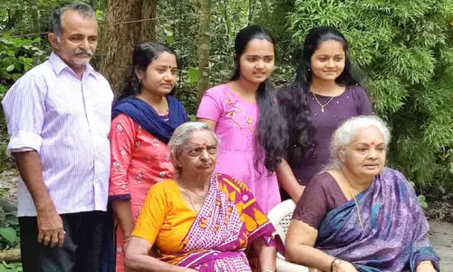 വനമുത്തശ്ശി ദേവകിയമ്മക്ക് പത്മശ്രീ; കണ്ടല്ലൂർ   ആഹ്ലാദ നിറവിൽ