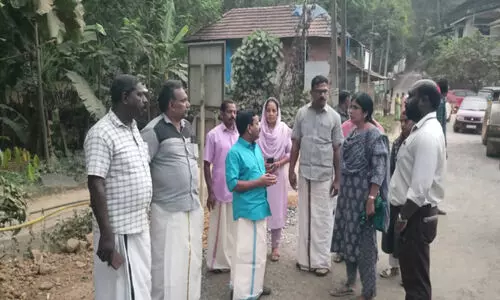 പുതമൺ പാലം   തുറന്നു