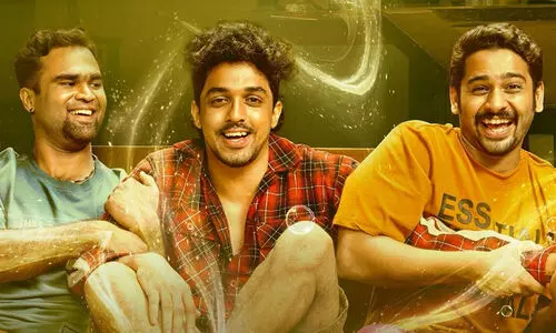 കാമ്പസിന്‍റെ രസക്കൂട്ടുകളുമായി പ്രകമ്പനത്തിന്‍റെ ട്രെയിലർ