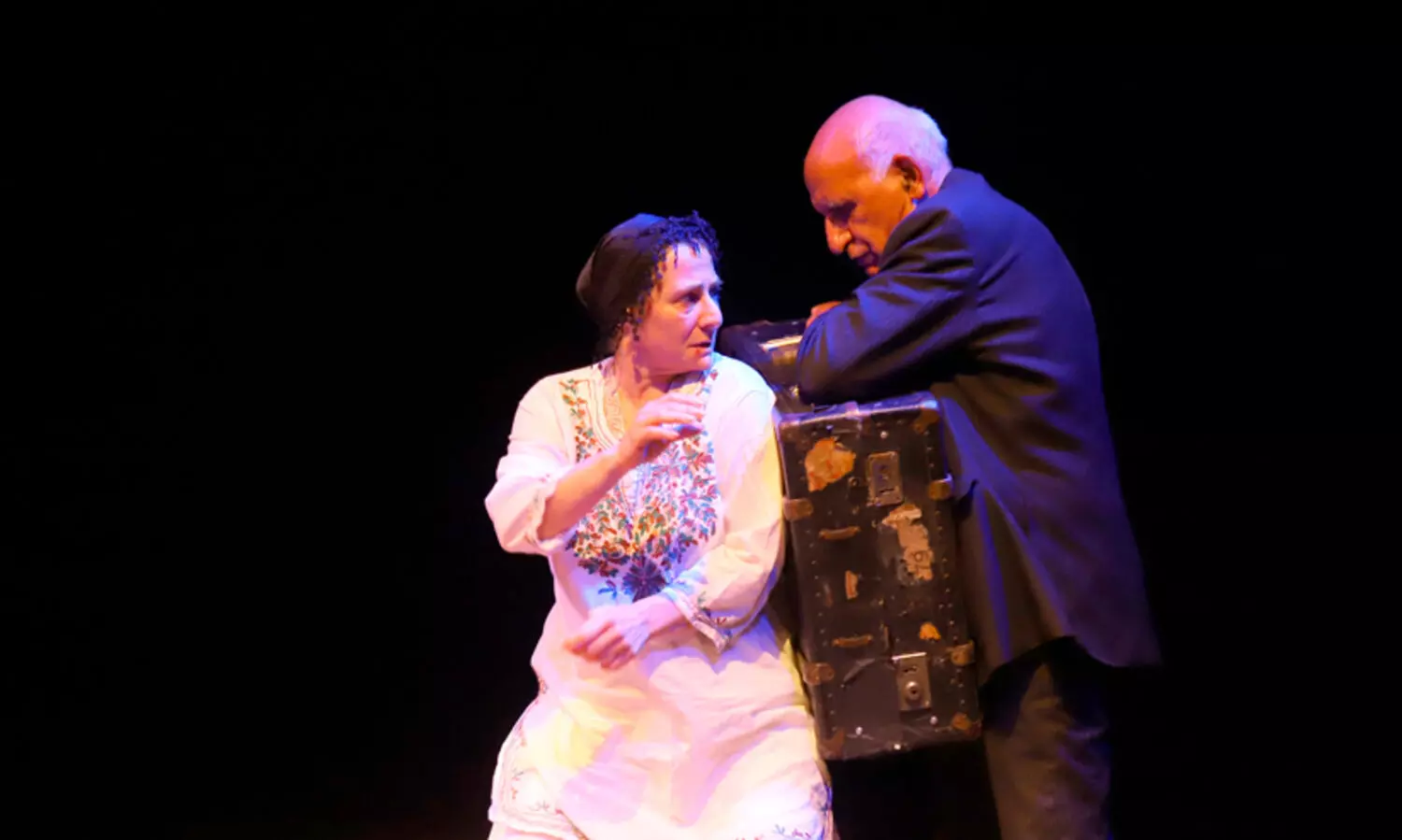 ഫലസ്തീന്റെ നിലക്കാത്ത നിലവിളിയുമായി ‘ഓറഞ്ചസ് ആന്‍ഡ് സ്റ്റോണ്‍സ്’