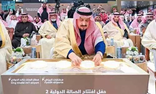 റിയാദ് വിമാനത്താവളത്തിലെ നവീകരിച്ച രണ്ടാം ടെർമിനൽ ഉദ്​ഘാടനം ചെയ്​തു
