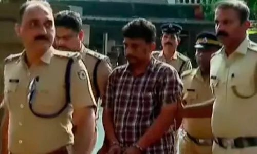 വേതാളക്കഥയെ വെല്ലുന്ന ക്രൂരത, മൃതദേഹത്തോടും യുവാവിന്റെ ലൈംഗികാതിക്രമം; നടുക്കം വിട്ടുമാറാതെ കക്കോടിക്കാർ