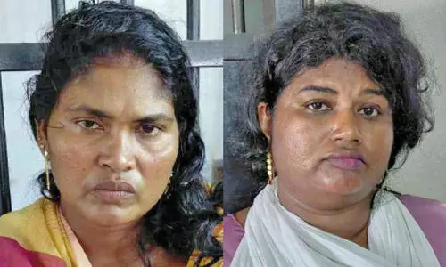 സ്വർണമാല പൊട്ടിക്കാൻ ശ്രമം; നാടോടി സ്ത്രീകൾ പിടിയിൽ