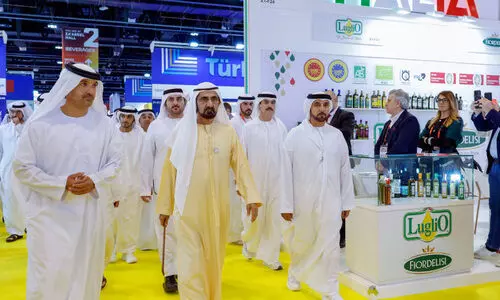 ദു​ബൈ​യി​ലേ​ക്കൊ​ഴു​കി ഭ​ക്ഷ്യ​ലോ​കം; ഗ​ൾ​ഫു​ഡി​ന്​ പ്രൗ​ഢ തു​ട​ക്കം