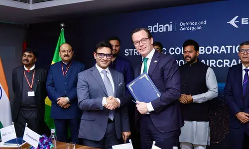 വിമാന നിർമാണത്തിന് കരാർ ഒപ്പിട്ട് അദാനി; എയർബസിനും ബോയിങ്ങിനും നെഞ്ചിടിപ്പ്
