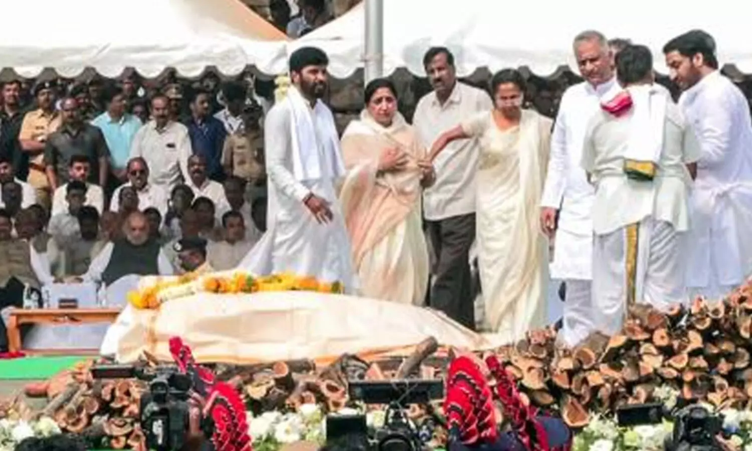 മഹാരാഷ്ട്രയുടെ അജിത് ദാദ ഇനി ഓർമ