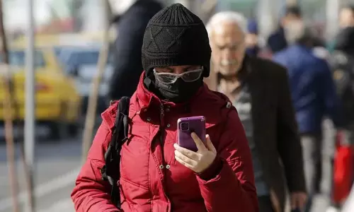 ഇറാനിൽ ഇന്‍റർനെറ്റ് തിരിച്ചെത്തുന്നു; എന്നാൽ എല്ലാവർക്കും ലഭ്യമല്ല