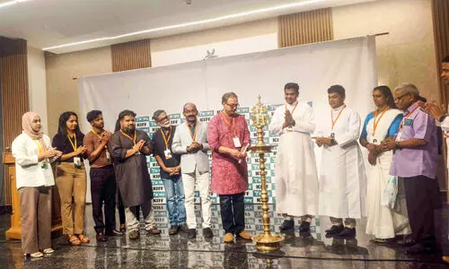 രാ​ജ്യാ​ന്ത​ര ച​ല​ച്ചി​ത്ര മേ​ള​ക്ക്​ തു​ട​ക്കം