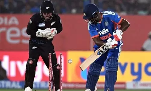 നാല് ഇന്നിങ്സിൽ 40 റൺസ്! സഞ്ജുവിന്റെ ലോകകപ്പ് സ്വപ്നം അകലുമോ? അവസരം കാത്ത് യുവ താരങ്ങൾ നാല് ഇന്നിങ്സിൽ 40 റൺസ്! സഞ്ജുവിന്റെ ലോകകപ്പ് സ്വപ്നം അകലുമോ? അവസരം കാത്ത് യുവ താരങ്ങൾ