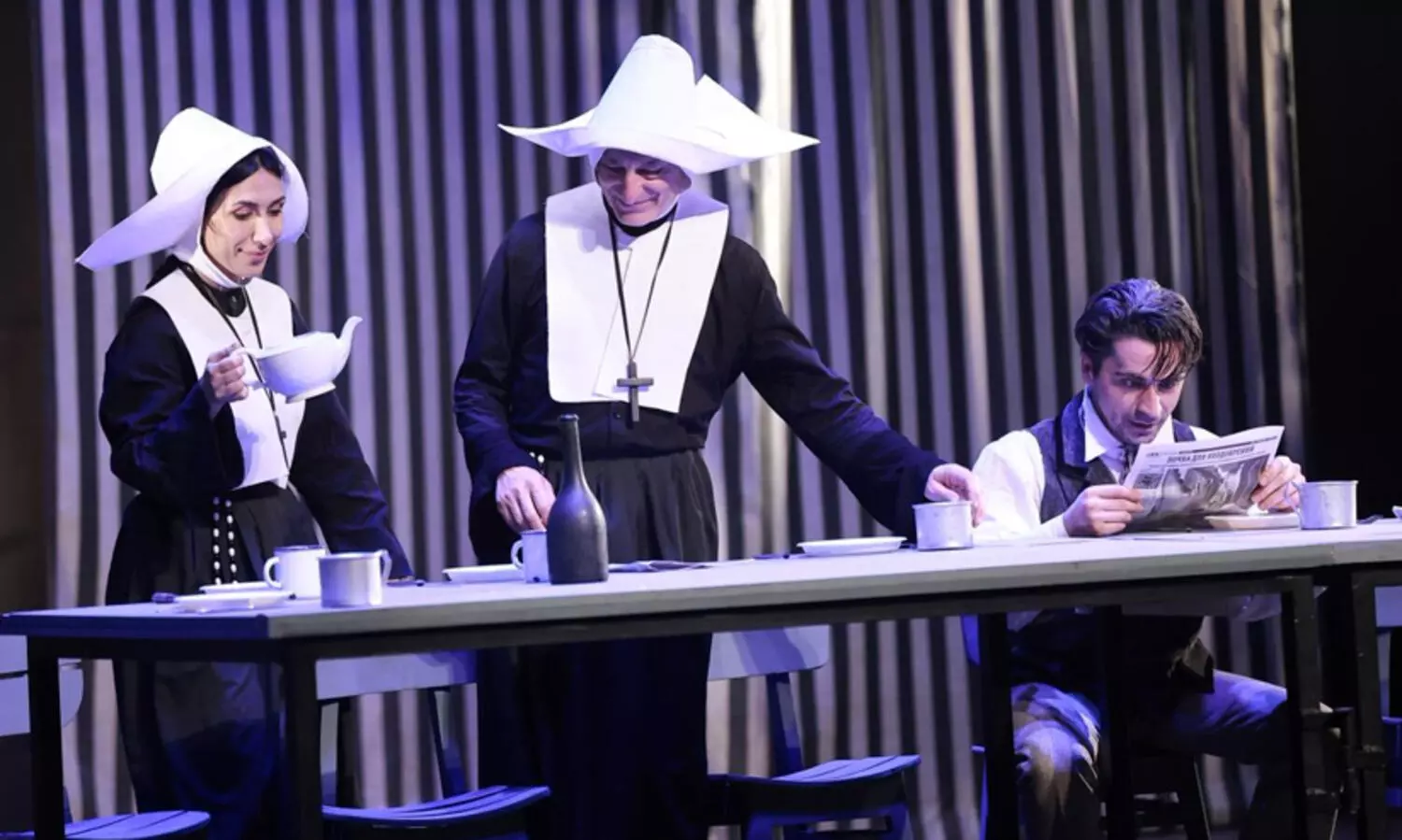 കാണികളുടെ ഹൃദയം കവർന്ന് അർമീനിയൻ നാടകം 'ഡംപ്ലിങ്' | Armenian Drama 'Dumpling' in ITFOK 2026 | Madhyamam