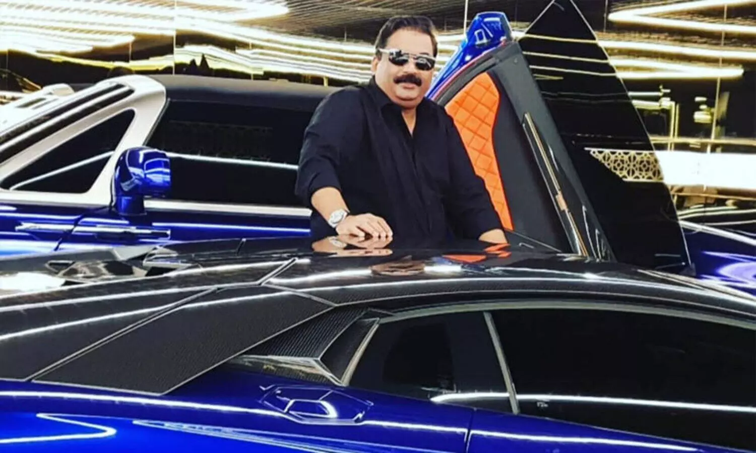 20 വർഷംകൊണ്ട് പടുത്തുയർത്തിയ ബിസിനസ് സാമ്രാജ്യം; ഒടുവിൽ ആദായനികുതി ഉദ്യോഗസ്ഥരെ സാക്ഷിയാക്കി സി.ജെ റോയിയുടെ ജീവനൊടുക്കൽ; ചോദ്യമുനയിൽ കേന്ദ്ര ഏജൻസിയും