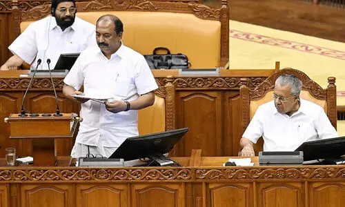 ശേഷിക്കുന്നത് മൂന്നുമാസം, ഒപ്പം പെരുമാറ്റച്ചട്ടവും; ബജറ്റ് പ്രഖ്യാപനങ്ങളുടെ പ്രായോഗികതയിൽ സംശയം ശേഷിക്കുന്നത് മൂന്നുമാസം, ഒപ്പം പെരുമാറ്റച്ചട്ടവും; ബജറ്റ് പ്രഖ്യാപനങ്ങളുടെ പ്രായോഗികതയിൽ സംശയം