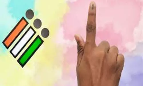 പ്ര​വാ​സി വോ​ട്ട​വ​കാ​ശ സം​ര​ക്ഷ​ണം; നി​വേ​ദ​നം ന​ൽ​കി