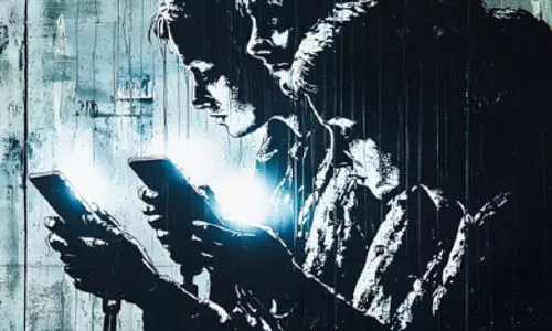 ഡിജിറ്റൽ അടിമത്തം കടുത്ത ആരോഗ്യ പ്രശ്നങ്ങൾക്ക് ഇടയാക്കും; സാമ്പത്തിക സർവേയിൽ മുന്നറിയിപ്പ്