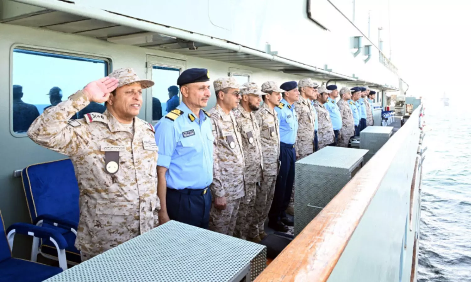 സംയുക്ത അഭ്യാസപ്രകടനവുമായി ഒമാൻ-സൗദി നാവികസേന