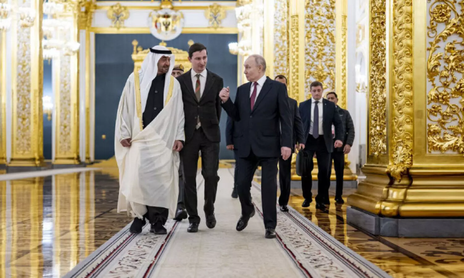 പു​ടി​നു​മാ​യി കൂ​ടി​ക്കാ​ഴ്ച ന​ട​ത്തി ശൈ​ഖ്​ മു​ഹ​മ്മ​ദ്​