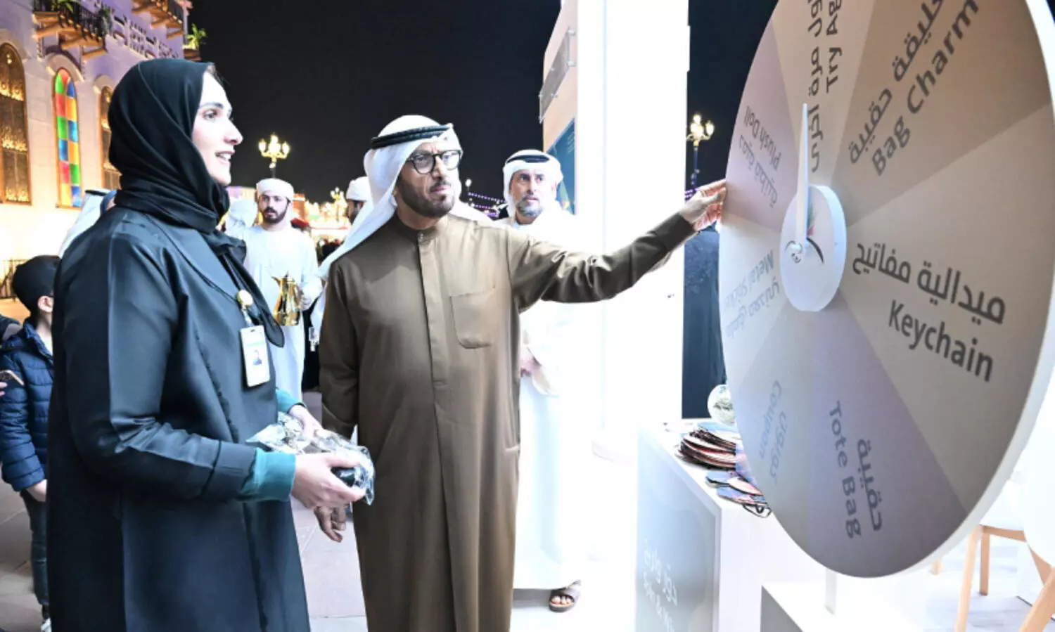 ഗ്ലോ​ബ​ൽ വി​ല്ലേ​ജി​ലെ ‘ക്ലോ​സ​ർ ടു ​യൂ’ സം​രം​ഭം ശ്ര​ദ്ധേ​യ​മാ​കു​ന്നു ഉ​ന്ന​ത ഉ​ദ്യോ​ഗ​സ്ഥ​ർ പ്ലാ​റ്റ്ഫോം സ​ന്ദ​ർ​ശി​ച്ചു